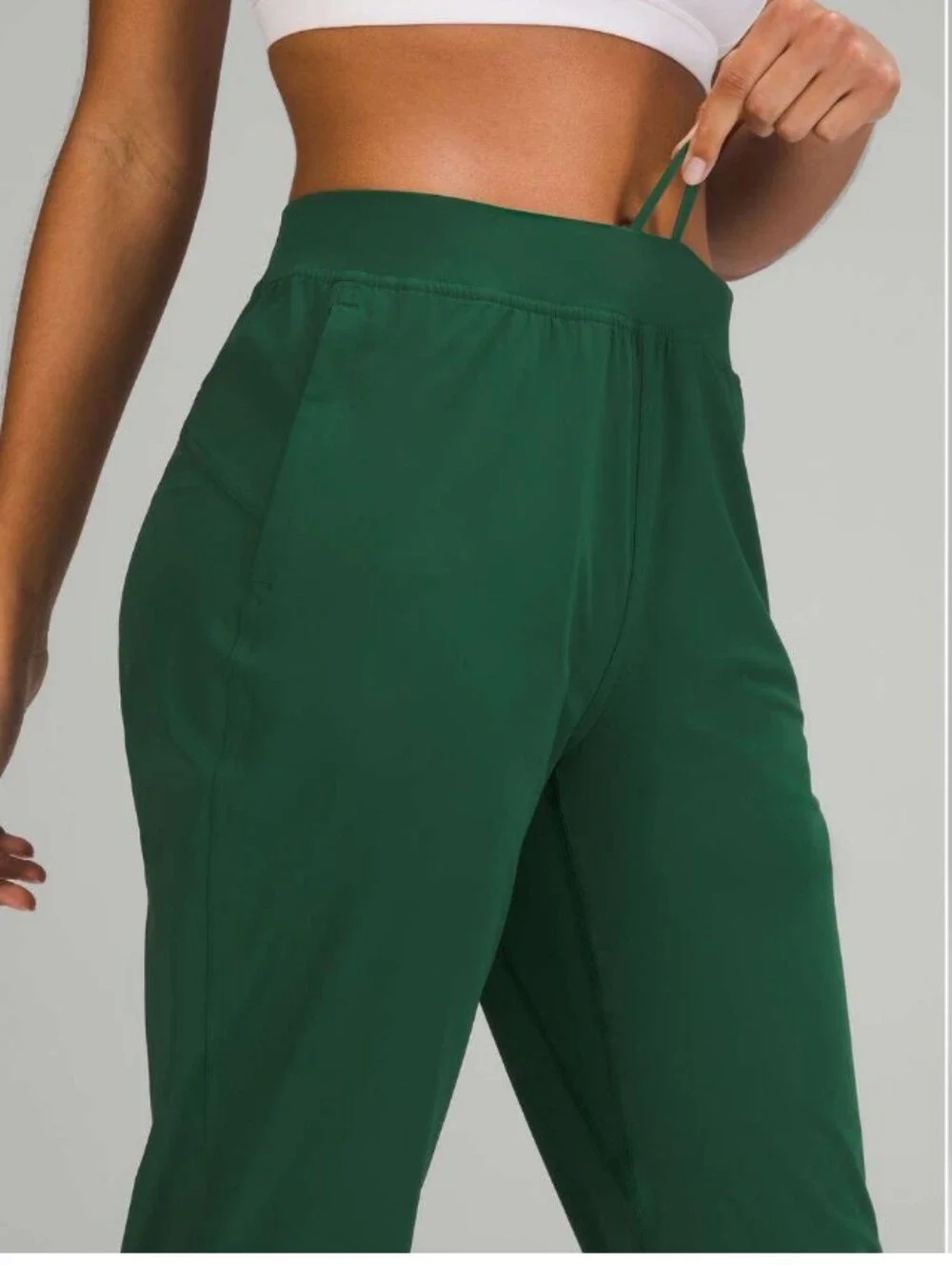 Lululemon🌲🌴Everglade Adapted State Jogger